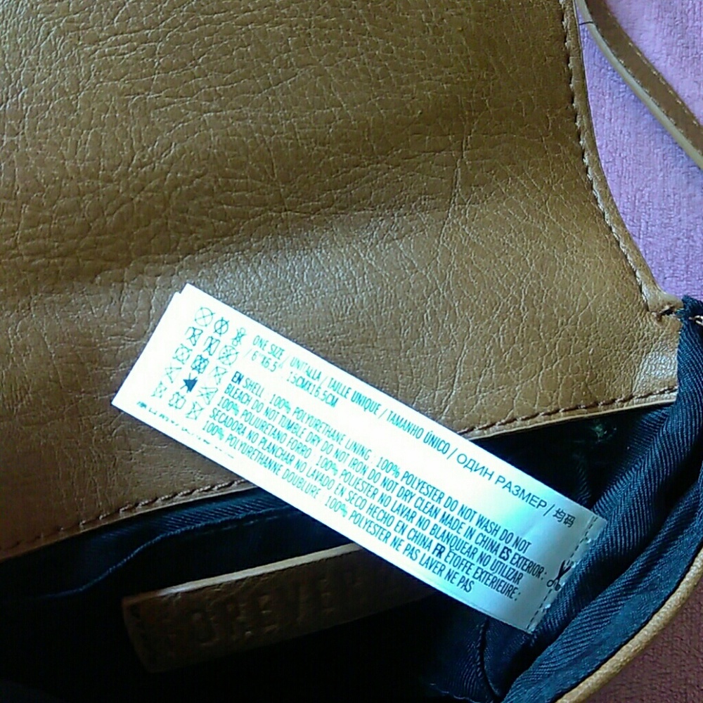 Mini Crossbody Leather Bag Forever 21. Gem